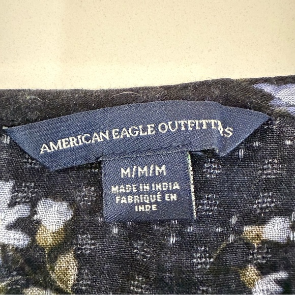 American Eagle Outfitters Floral Tie-Front Cottage Crop Top Women’s Medium Black - Picture 5 of 8